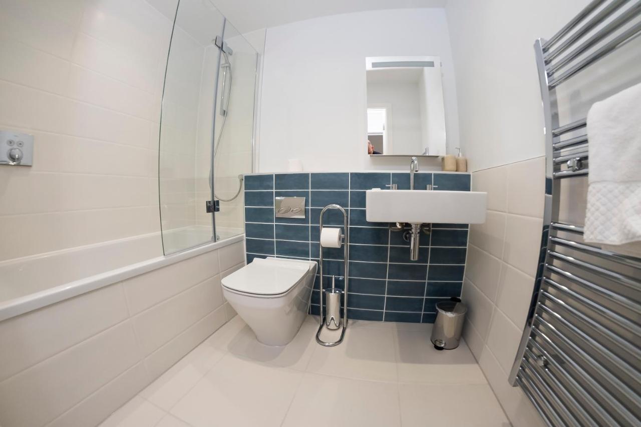 7 Putsborough - Luxury Apartment At Byron Woolacombe, Only 4 Minute Walk To Woolacombe Beach! Exterior photo
